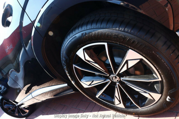 2025 MG HS AS33H Essence Hybrid+ SUV Image 4