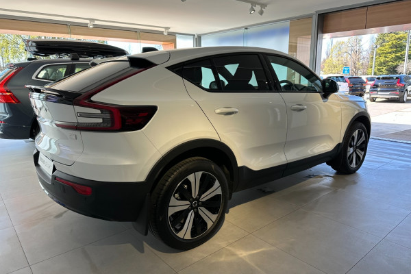 2022 MY23 Volvo C40 XK Recharge Pure Electric SUV Image 2