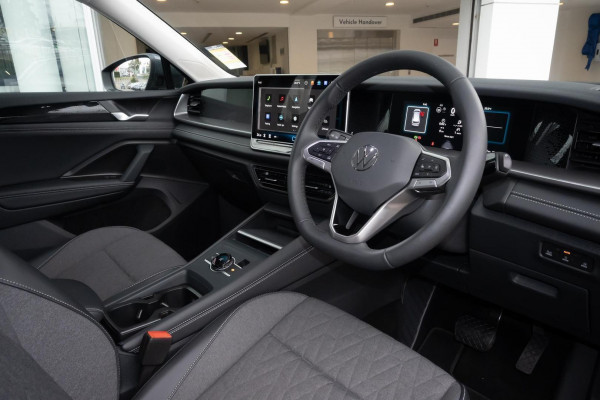 2025 Volkswagen Tayron R4 150TSI Life SUV Image 7