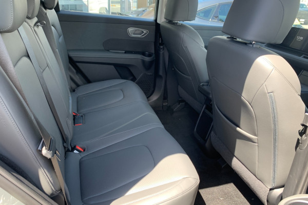 2026 Hyundai ELEXIO OE1.V1 Elite SUV Image 13
