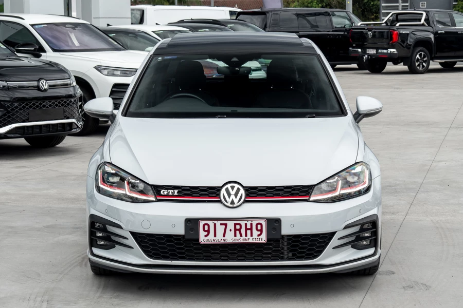 2017 MY18 Volkswagen Golf 7.5 GTI Hatch Image 4