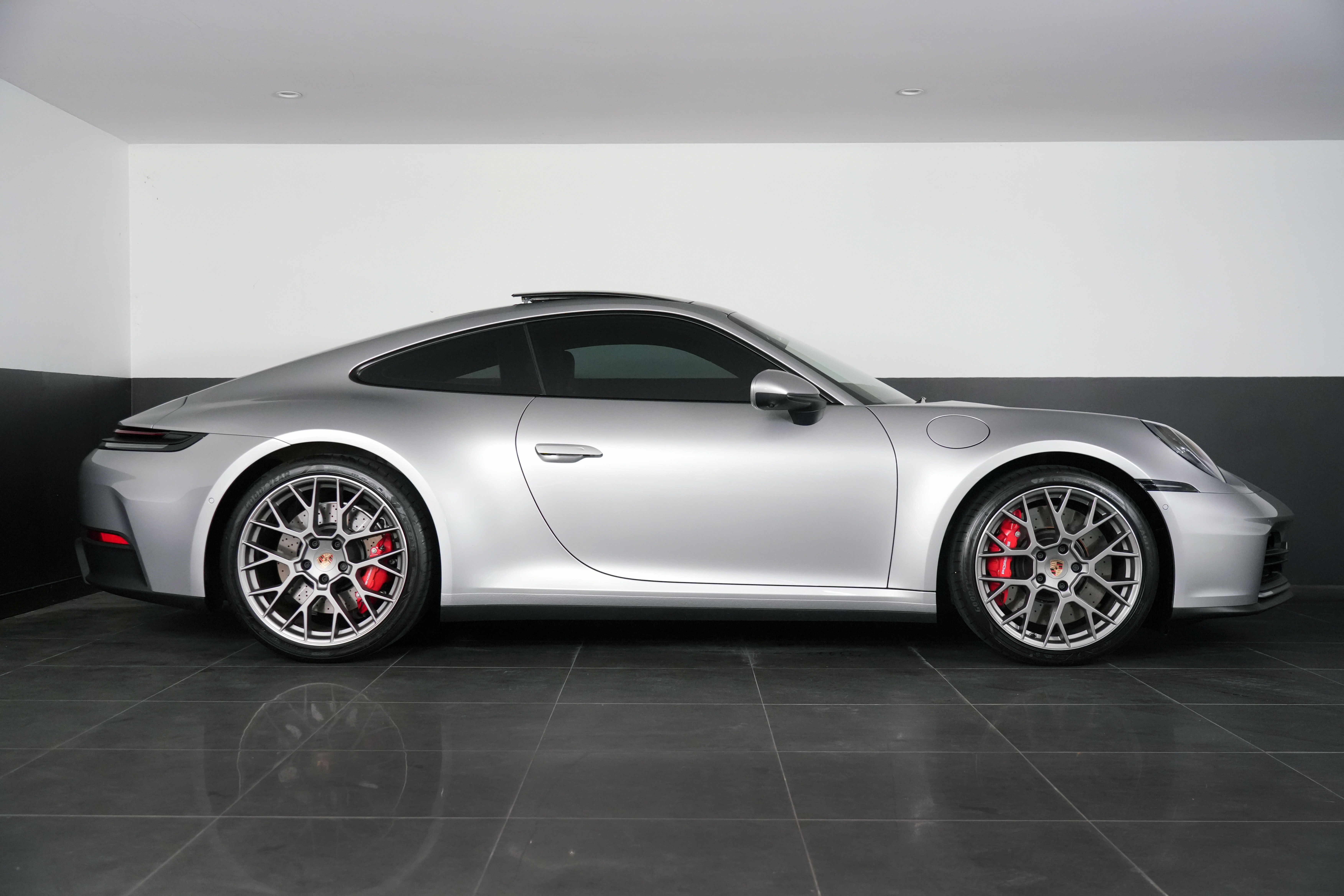 2025 Porsche 911 992.2 Carrera S Coupe Image 23