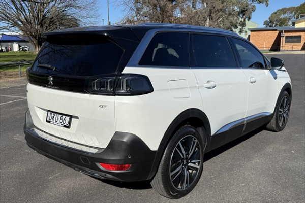 2021 Peugeot 5008 P87 GT SUV Image 3
