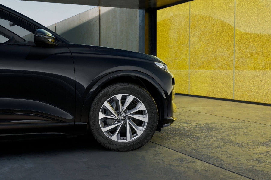 2026 MY25 Audi Q6 e-tron GF  SUV