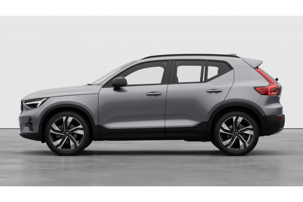 2026 Volvo XC40 XZ Ultra B4 Dark SUV Image 2