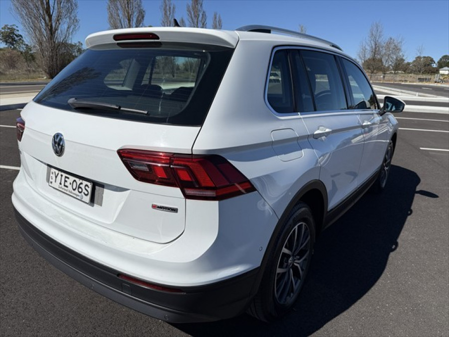 2017 MY18 Volkswagen Tiguan 5N 132TSI Comfortline SUV Image 3