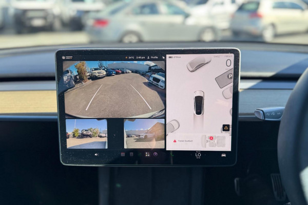 2023 Tesla Model Y  Rear-Wheel Drive SUV Image 18