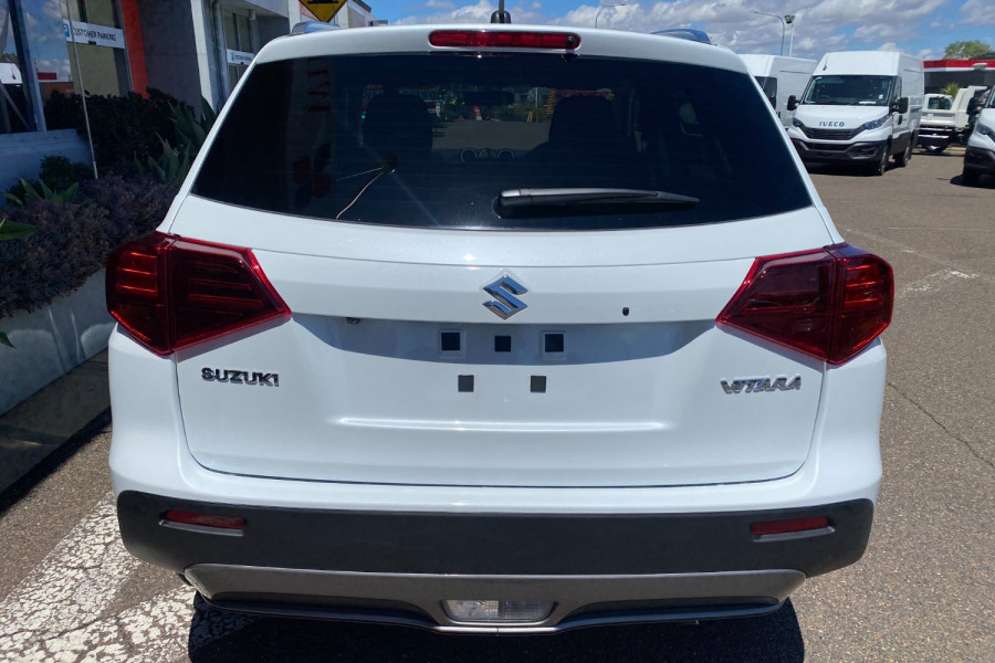 2024 Suzuki Vitara  Wagon Image 7