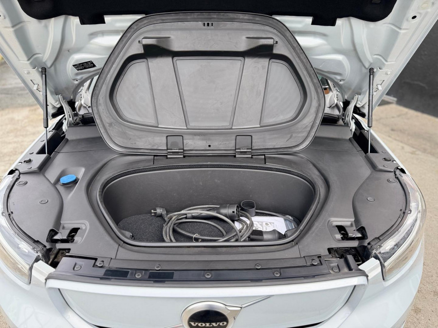 2021 MY22 Volvo XC40 XZ Recharge Pure Electric SUV Image 26