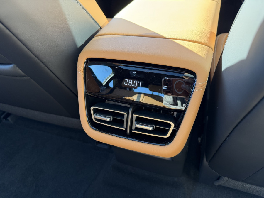 2026 Mazda 6e  E35 Atenza Hatch Image 18