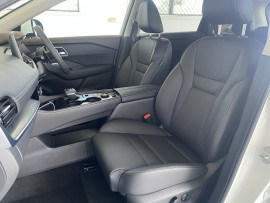 2025 Nissan X-Trail T33 Ti SUV image 14