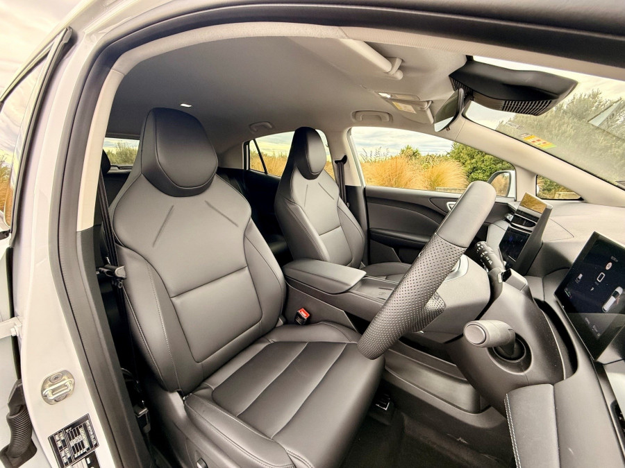 2026 MG MG4 EV Urban AH4E Essence 54 Hatch Image 9