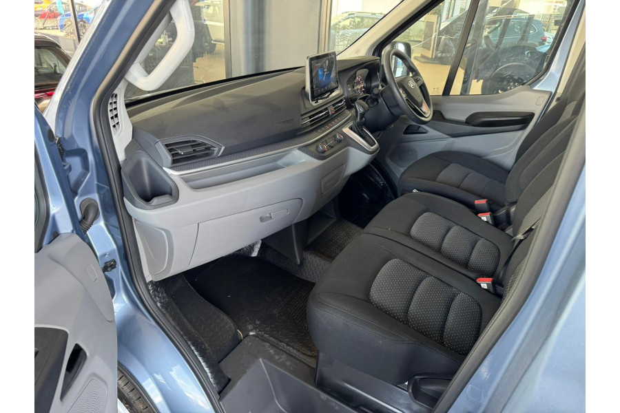 2023 LDV Deliver 9  11-Seat Bus Image 8