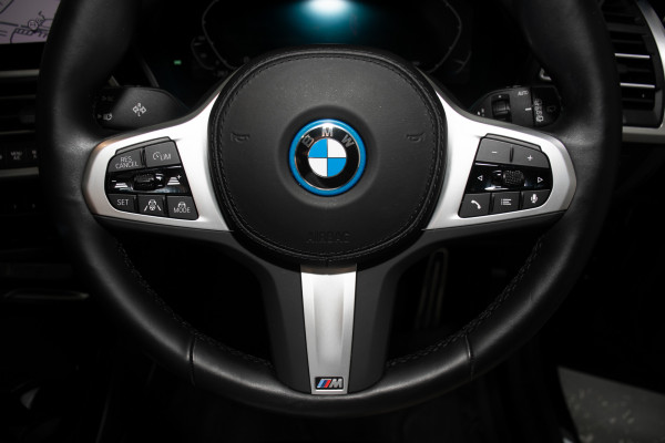 2024 BMW iX3 M Sport SUV Image 17