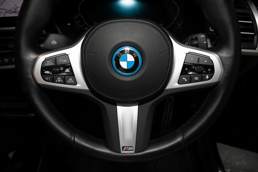 2024 BMW iX3 M Sport SUV Image 17