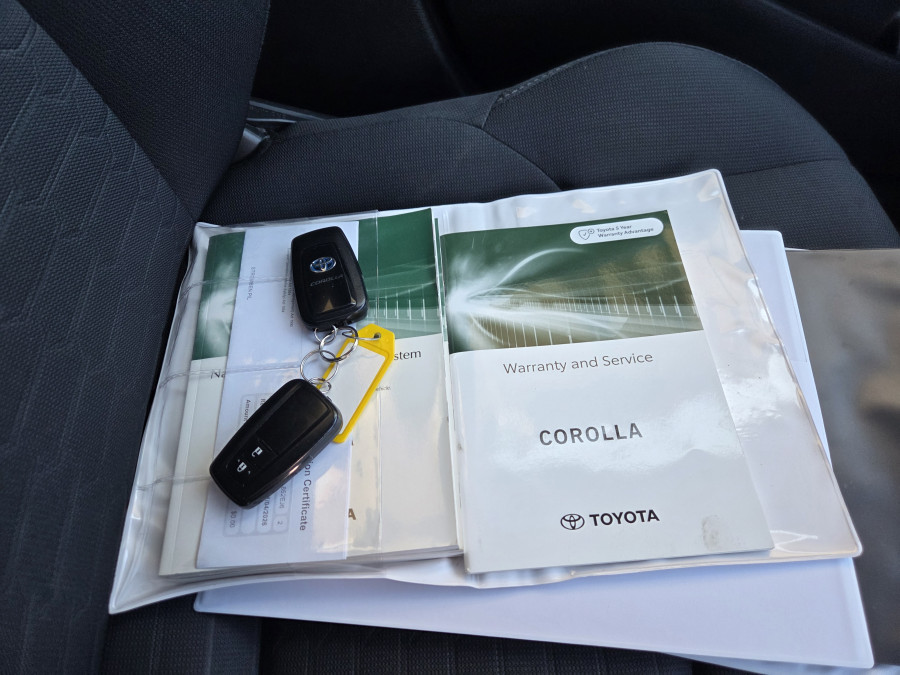 2022 Toyota Corolla ZWE219R  Ascent Sport Hybrid Hatch Image 16