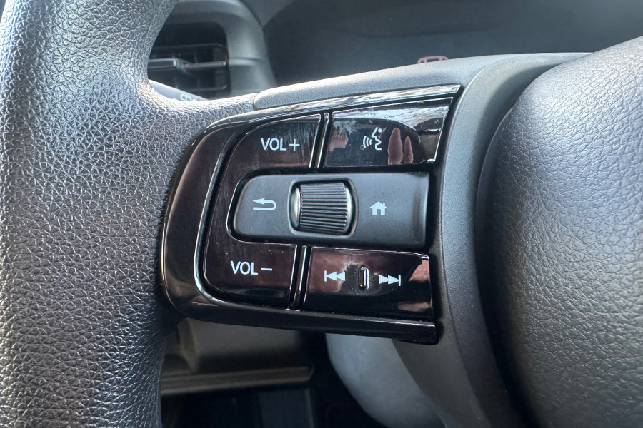 2022 Honda HR-V  Vi X SUV Image 18
