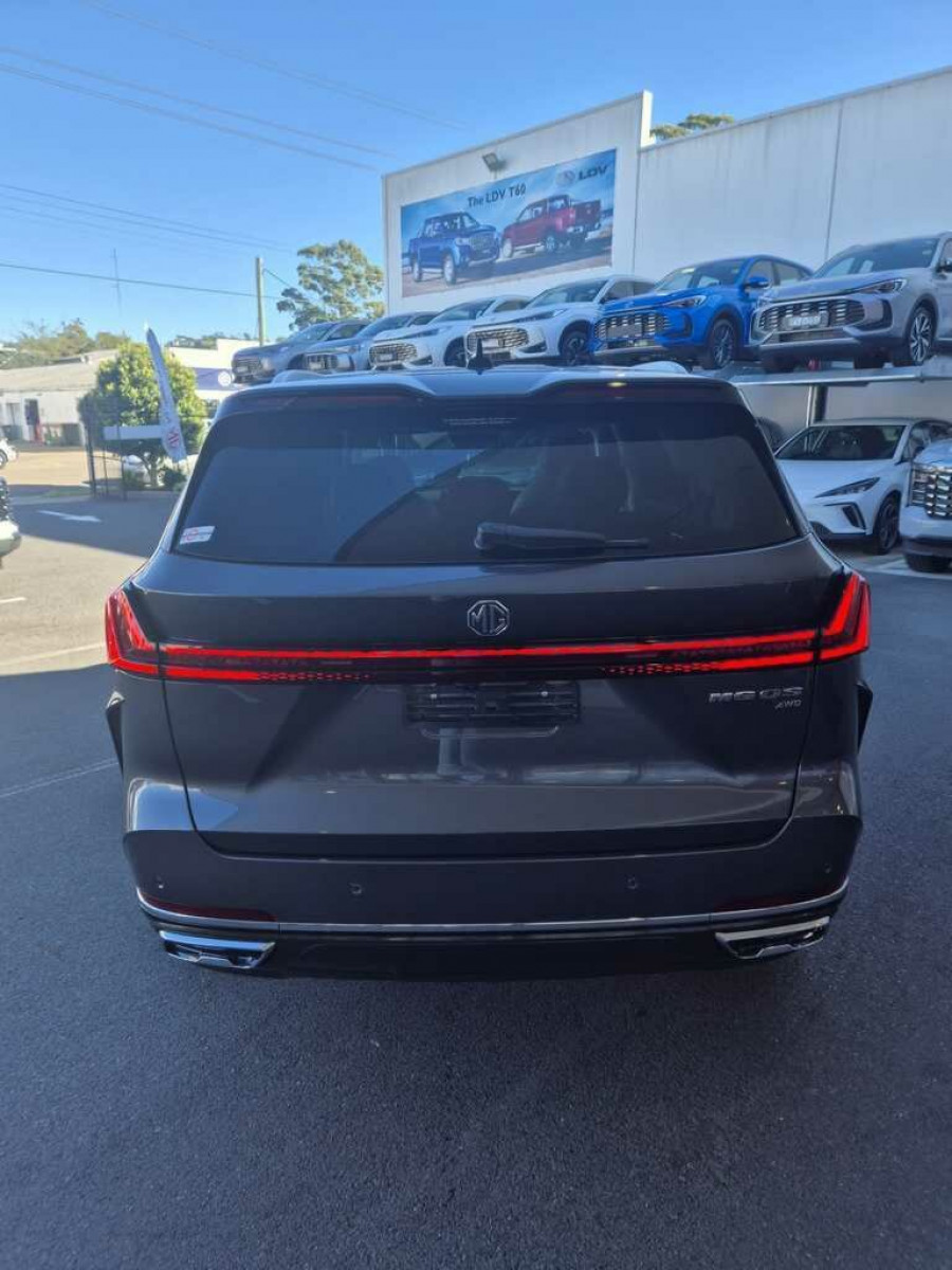 2025 MG QS IS31 Essence SUV Image 6