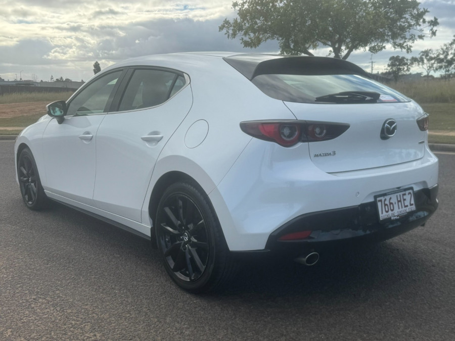 2023 Mazda 3 BP Series G25 Astina Hatch Image 4