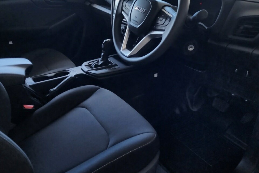 2024 Isuzu D-MAX RG SX Ute Image 12
