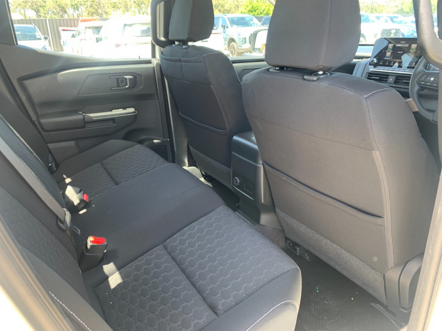 2025 MY26 Nissan Navara D27 SL Ute Image 11