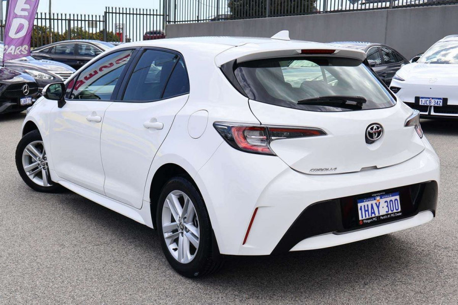2018 Toyota Corolla MZEA12R Ascent Sport Hatch Image 2