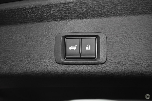2025 Mitsubishi Outlander ZM Aspire SUV Image 14