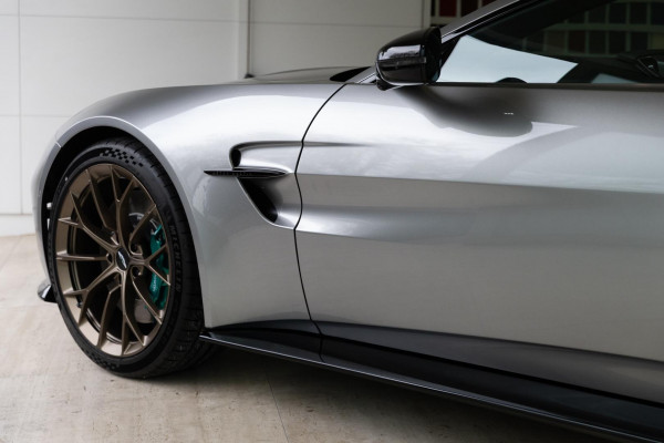 2025 MY26 Aston Martin Vantage   Coupe Image 35