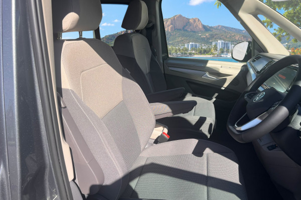 2026 MY25 Volkswagen Multivan T7 TDI360 Life LWB People Mover Image 9