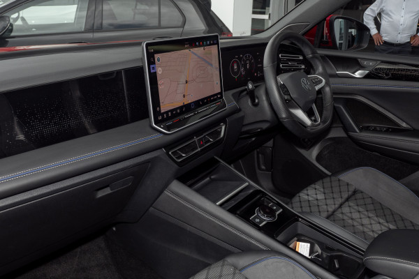 2025 Volkswagen Tiguan CT 150TSI R-Line SUV