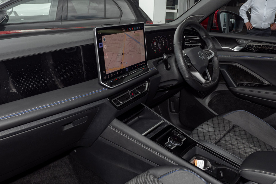 2025 Volkswagen Tiguan CT 150TSI R-Line SUV