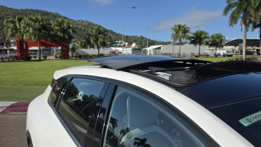 2025 MY26 Kia K4 CL4m GT-Line Hatch Image 11