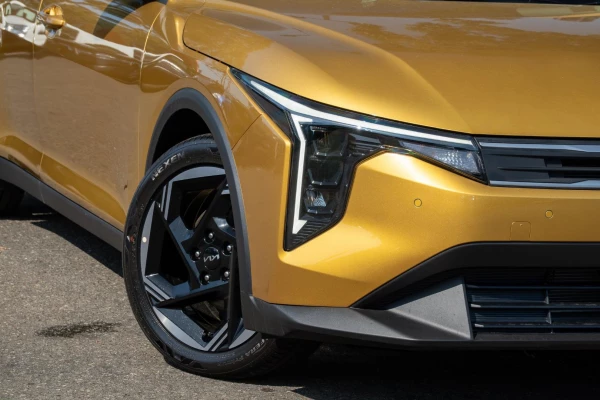 2026 Kia K4 CL4m Sport+ Hatch Image 6