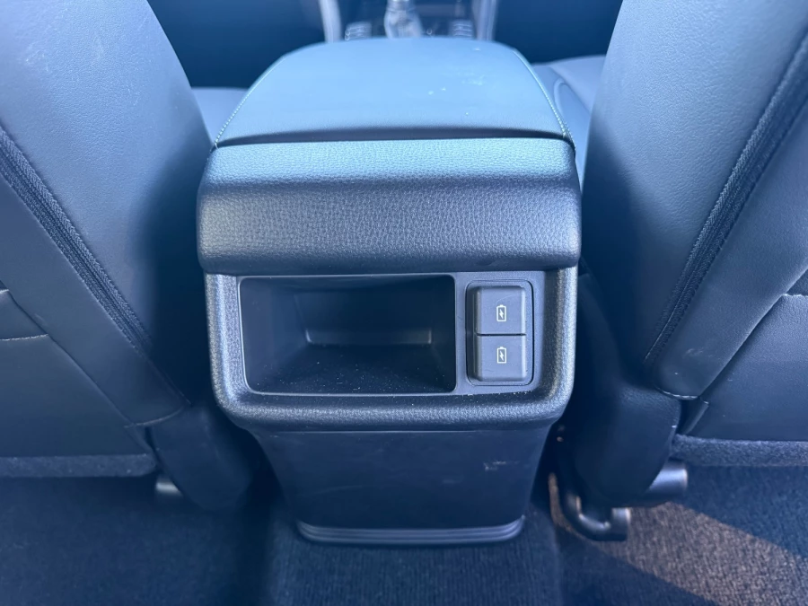 2025 MY25.5 Isuzu MU-X RJ LS-T SUV Image 12