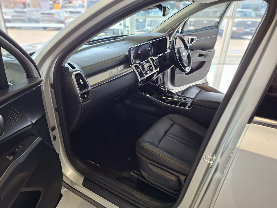 2021 MY22 Kia Sorento MQ4 Sport+ SUV Image 12