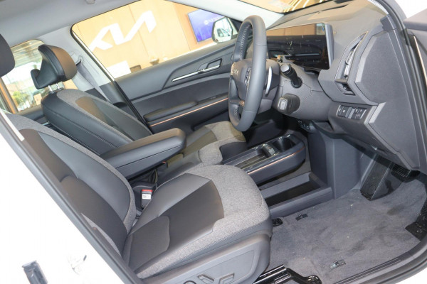 2026 Kia EV5 OVc Air Standard Range SUV Image 15