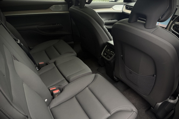 2026 Volvo EX90 No Series Ultra Twin Motor Performance SUV Image 16