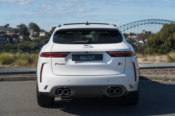2021 Jaguar F-pace SVR SUV Image 4