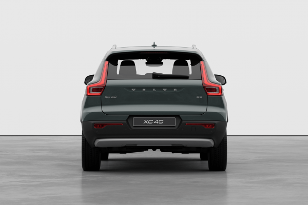 2026 Volvo XC40 XZ Plus B4 SUV