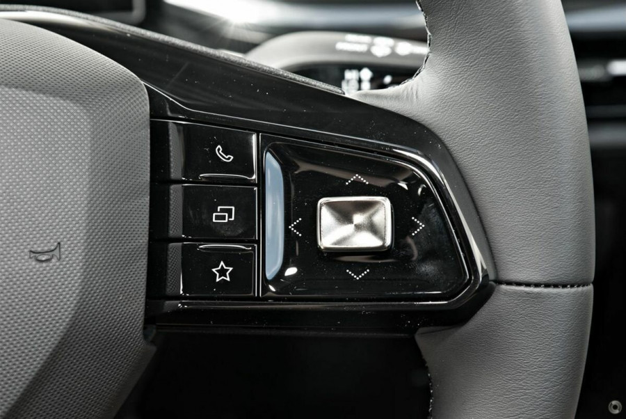 2024 MG MG4 MEH32 Excite 64 Hatch Image 9