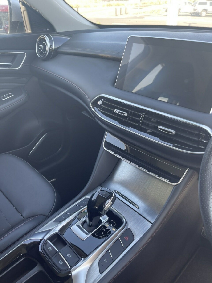 2021 MG HS Plus EV SAS23 Essence SUV Image 4