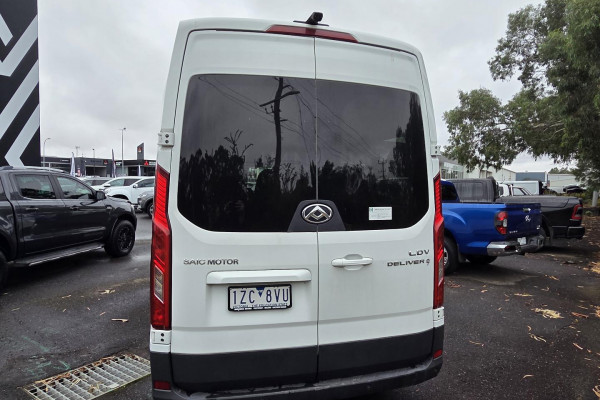 2023 LDV Deliver 9  LWB Van Image 6