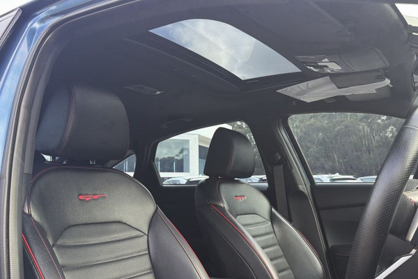 2022 Kia Cerato BD GT Hatch Image 24