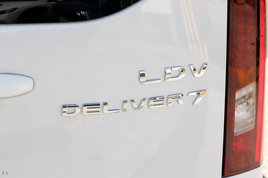 2024 LDV Deliver 7   Van Image 10