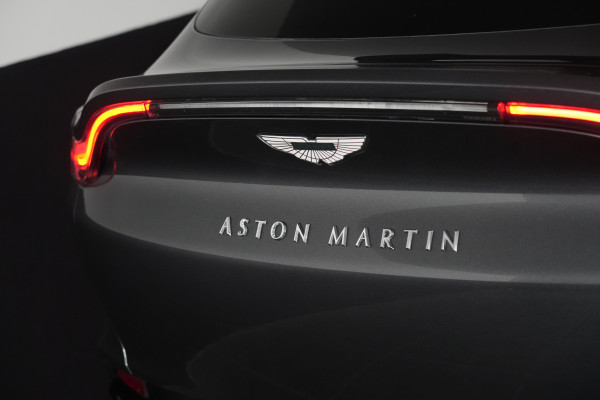 2023 Aston Martin DBX 707 SUV Image 23