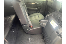 2023 Isuzu MU-X RJ LS-T SUV