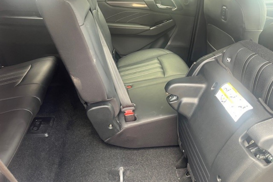2023 Isuzu MU-X RJ LS-T SUV Image 22