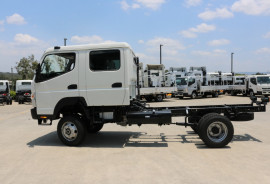 2019 Fuso Canter CREW CAB 4X4 Cab chassis