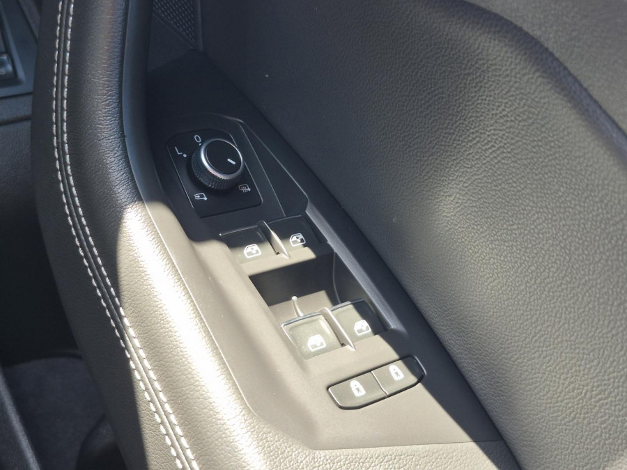 2020 MY21 Volkswagen Touareg CR 210TDI R-Line SUV Image 20