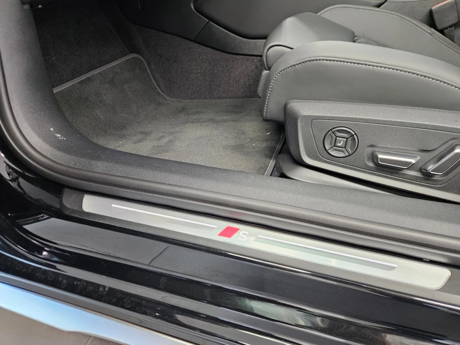 2026 Audi S5 Sedan Image 11